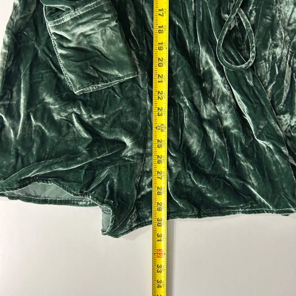 Free People Emerald Green Crushed Velvet Wrap Romper Tassel Tie Medium NWOT - Picture 13 of 13